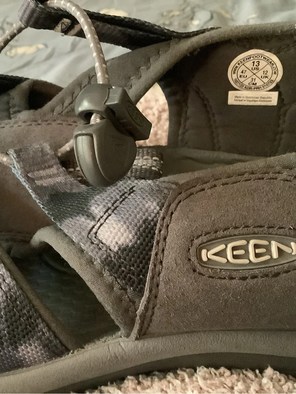 Keen Men's Olive Gray Closed-Toe Outdoor Sandals